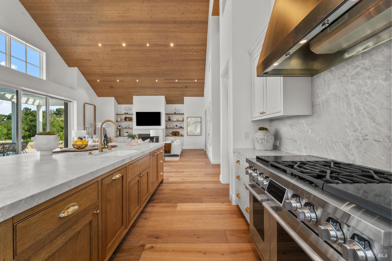 Detail Gallery Image 22 of 68 For 2509 Madrona Ave, Saint Helena,  CA 94574 - 4 Beds | 4/1 Baths