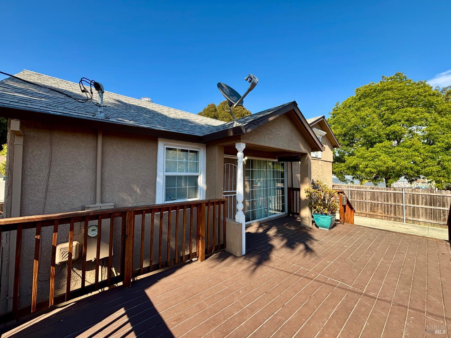 Detail Gallery Image 4 of 38 For 226 Nigh St, Vallejo,  CA 94590 - 3 Beds | 1/1 Baths