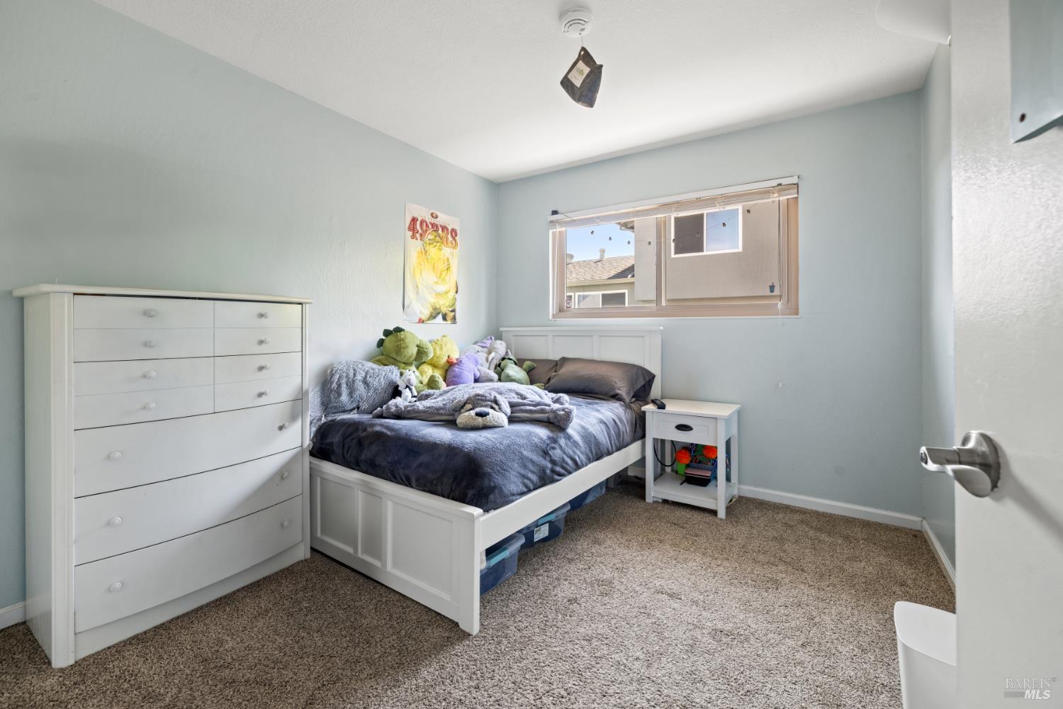 Detail Gallery Image 28 of 42 For 2014 Crinella Dr, Petaluma,  CA 94954 - 4 Beds | 2 Baths