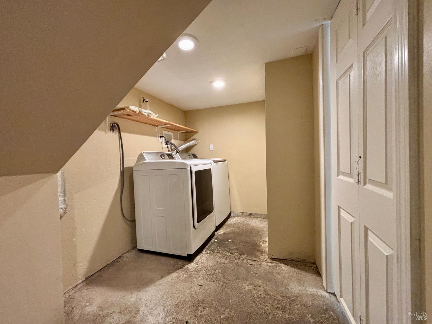 Detail Gallery Image 24 of 38 For 226 Nigh St, Vallejo,  CA 94590 - 3 Beds | 1/1 Baths