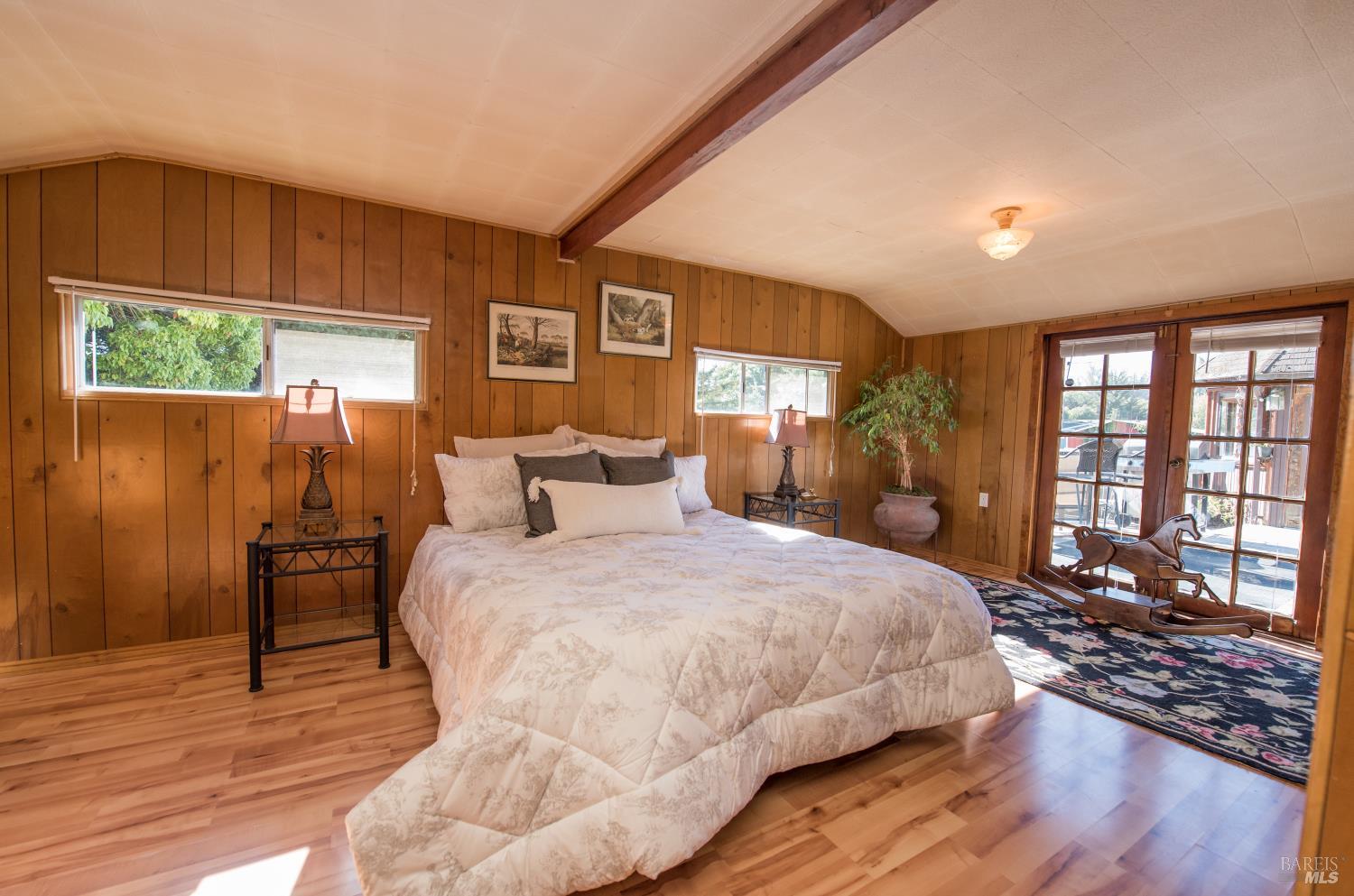 Detail Gallery Image 18 of 88 For 5301 Hutchinson Rd, Sebastopol,  CA 95472 - 3 Beds | 3 Baths