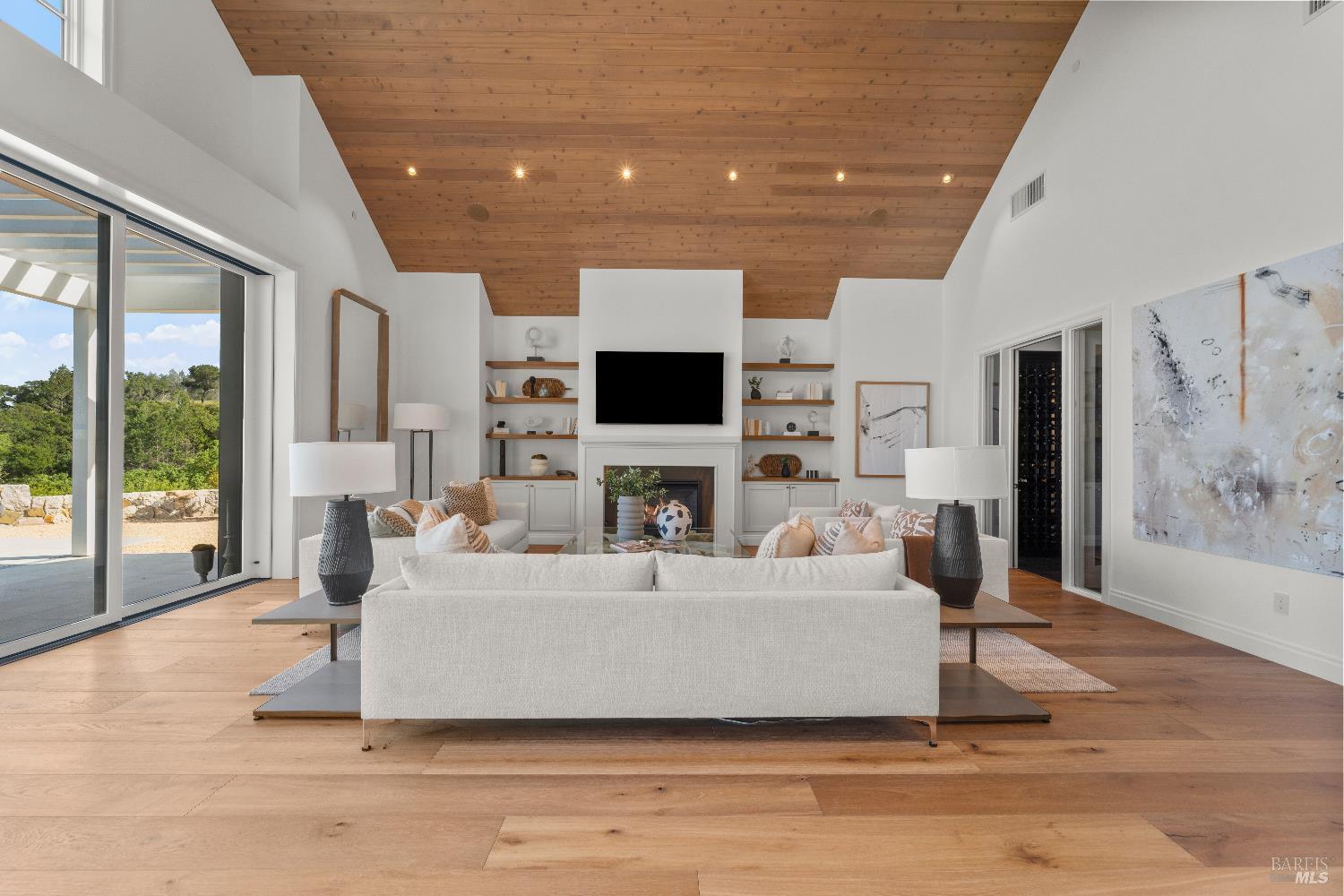 Detail Gallery Image 16 of 68 For 2509 Madrona Ave, Saint Helena,  CA 94574 - 4 Beds | 4/1 Baths