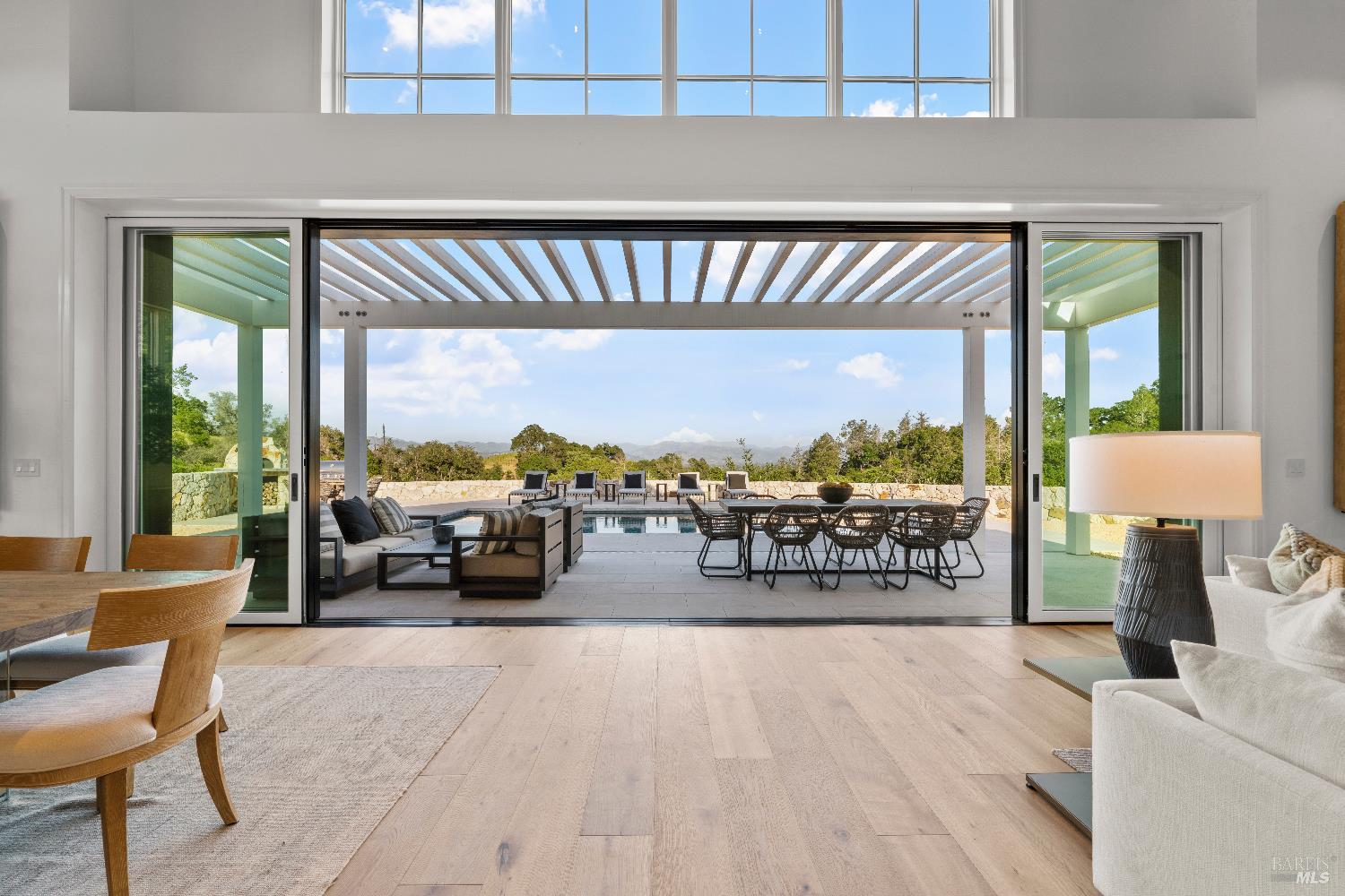 Detail Gallery Image 8 of 68 For 2509 Madrona Ave, Saint Helena,  CA 94574 - 4 Beds | 4/1 Baths