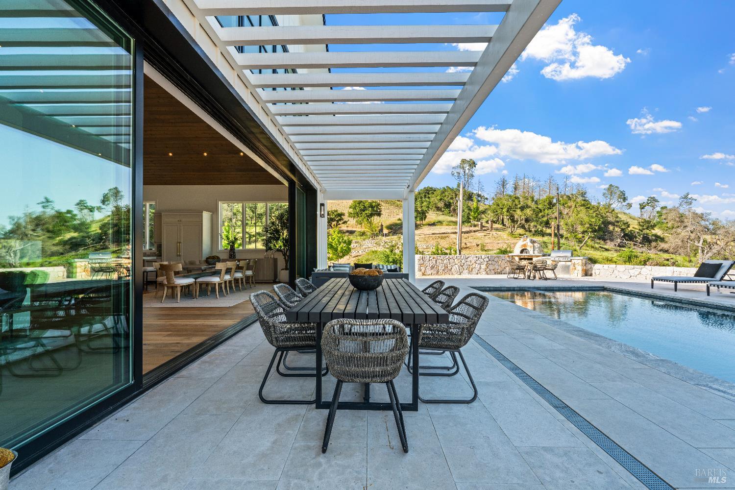 Detail Gallery Image 9 of 68 For 2509 Madrona Ave, Saint Helena,  CA 94574 - 4 Beds | 4/1 Baths