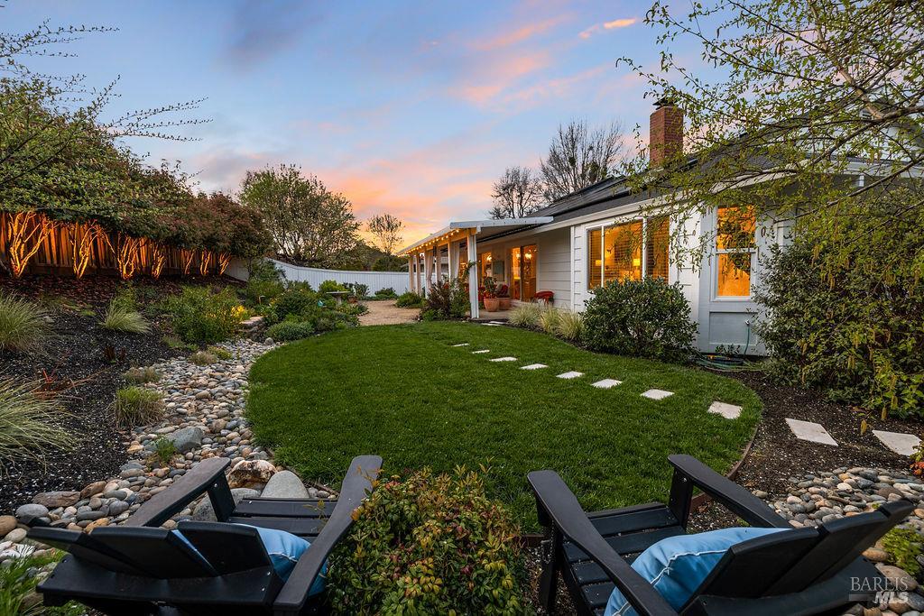 Detail Gallery Image 34 of 39 For 7414 Oakmont Dr, Santa Rosa,  CA 95409 - 3 Beds | 2 Baths