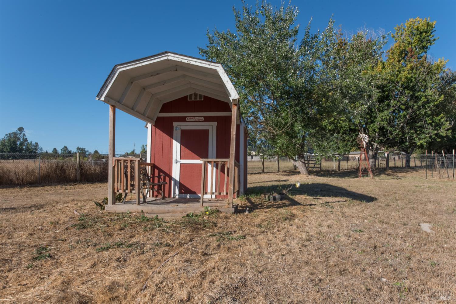 Detail Gallery Image 60 of 88 For 5301 Hutchinson Rd, Sebastopol,  CA 95472 - 3 Beds | 3 Baths