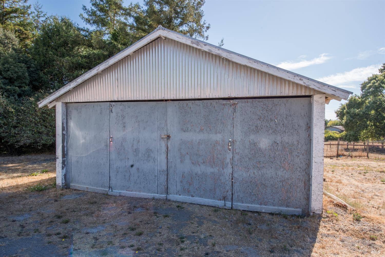 Detail Gallery Image 65 of 88 For 5301 Hutchinson Rd, Sebastopol,  CA 95472 - 3 Beds | 3 Baths