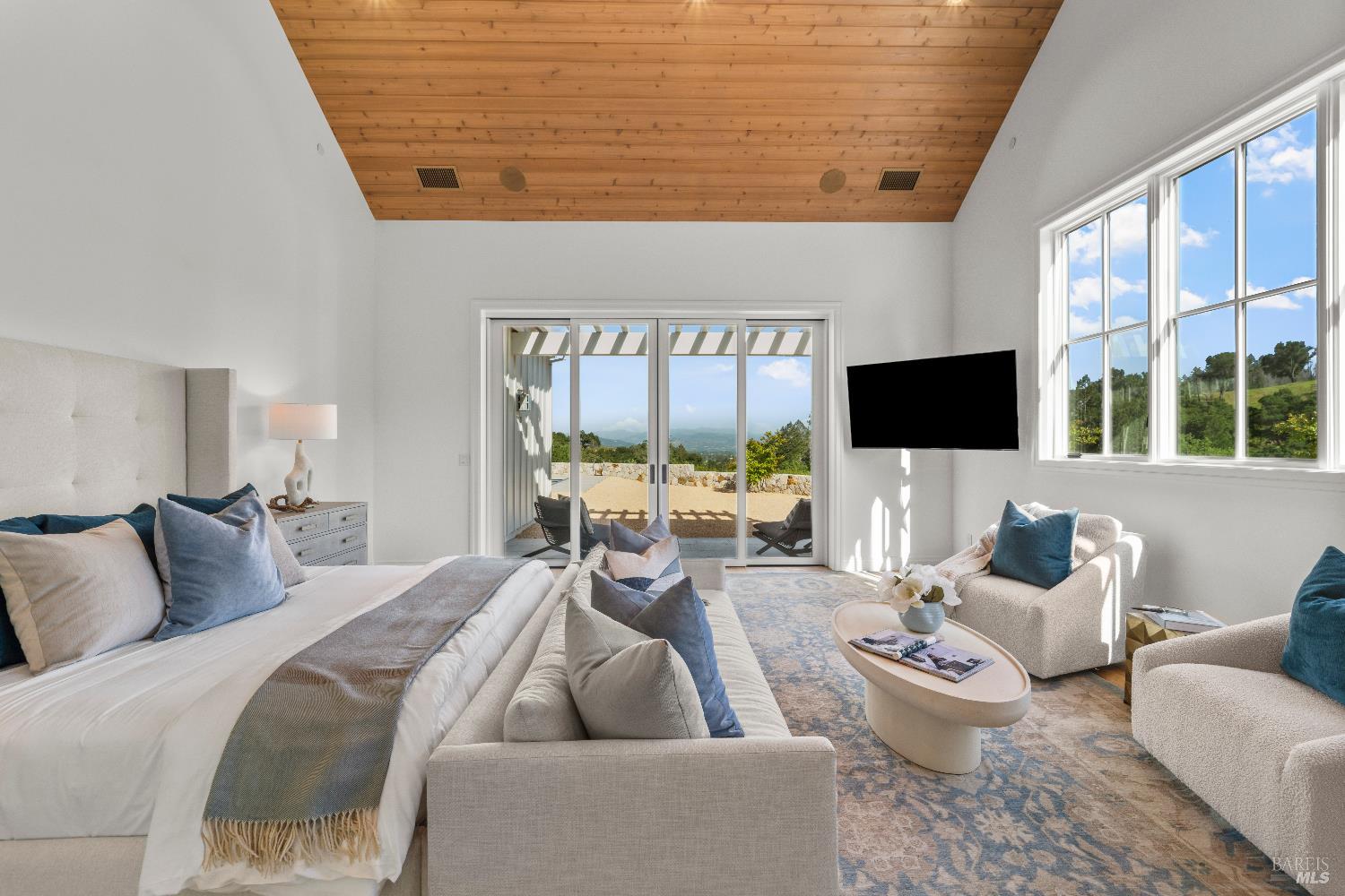 Detail Gallery Image 28 of 68 For 2509 Madrona Ave, Saint Helena,  CA 94574 - 4 Beds | 4/1 Baths