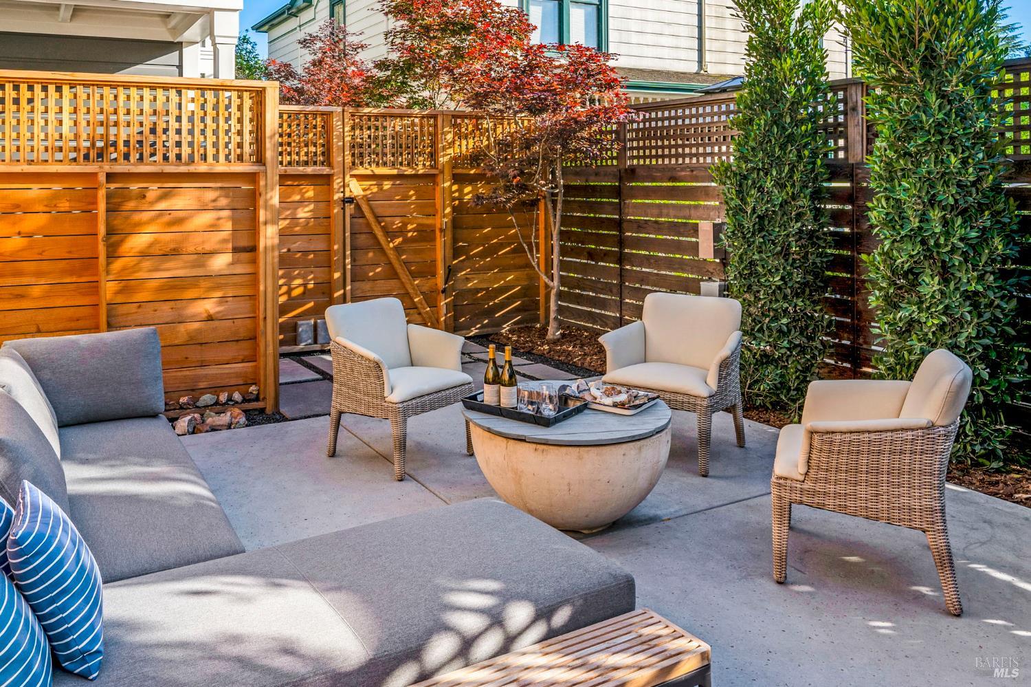 Detail Gallery Image 87 of 96 For 6555 Yount St, Yountville,  CA 94599 - 3 Beds | 2/1 Baths
