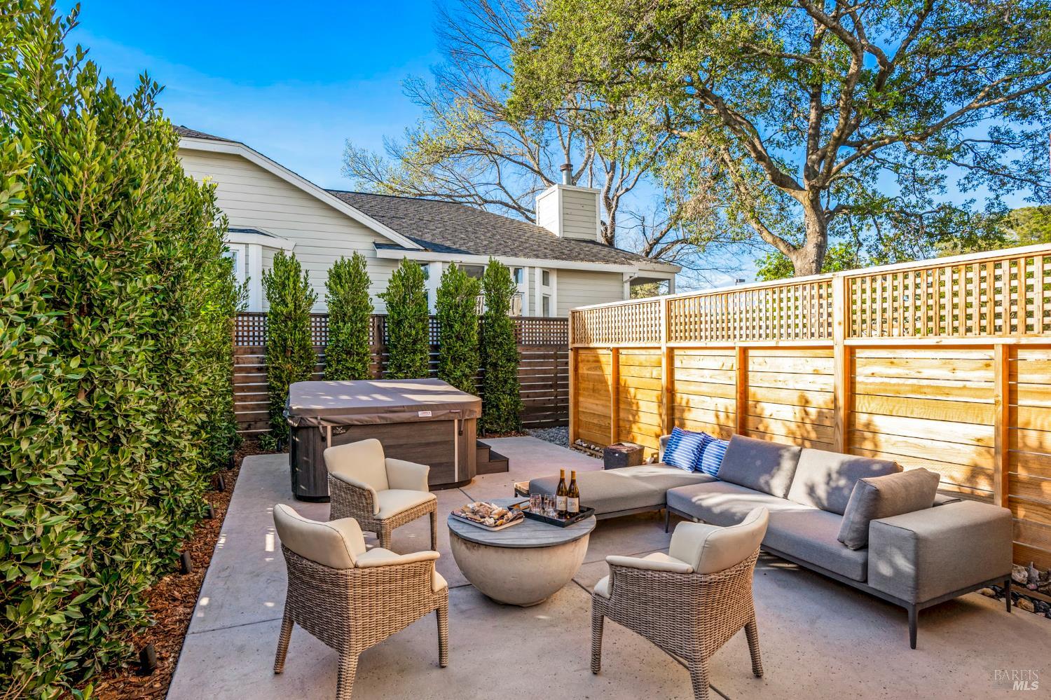 Detail Gallery Image 85 of 96 For 6555 Yount St, Yountville,  CA 94599 - 3 Beds | 2/1 Baths
