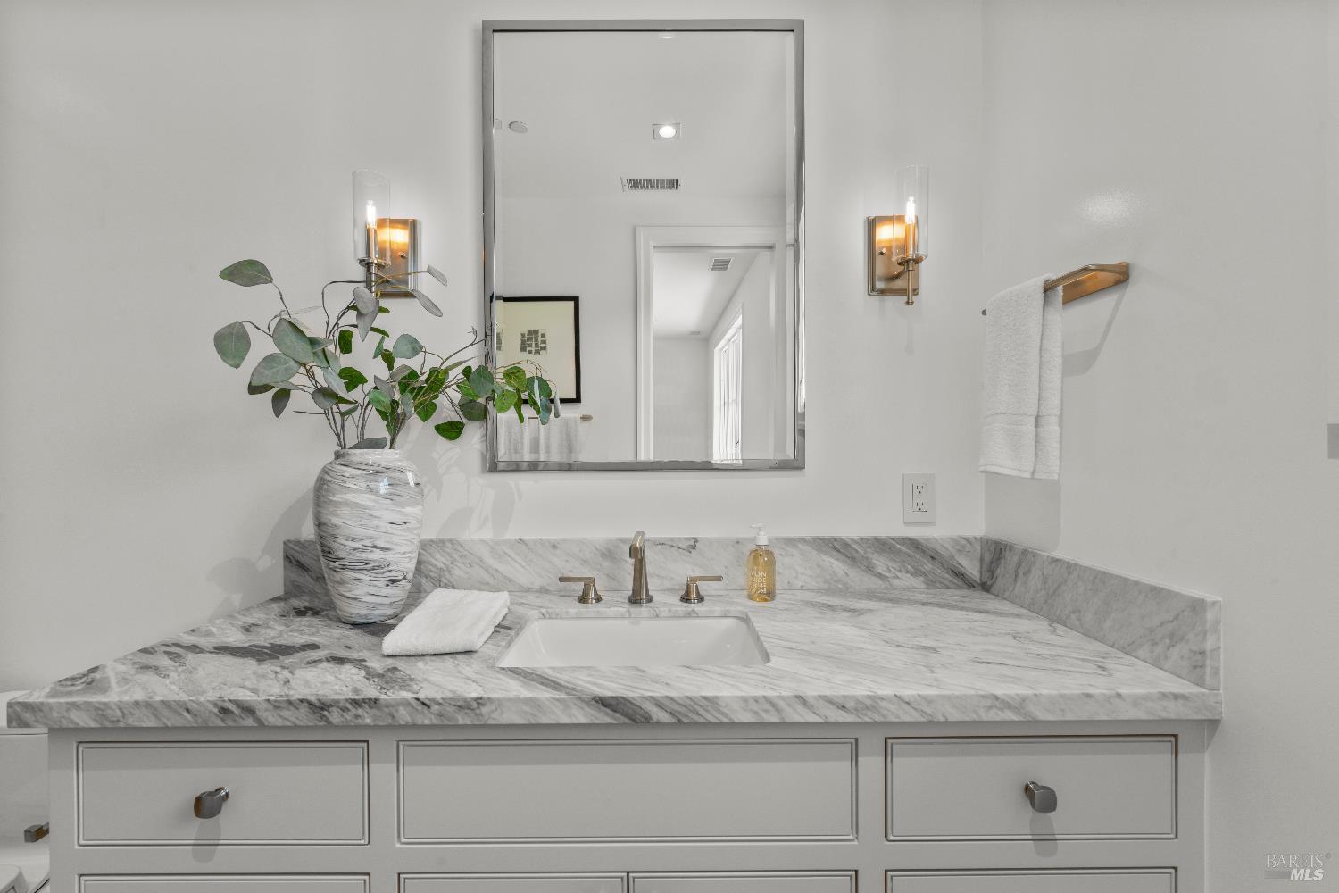 Detail Gallery Image 53 of 68 For 2509 Madrona Ave, Saint Helena,  CA 94574 - 4 Beds | 4/1 Baths