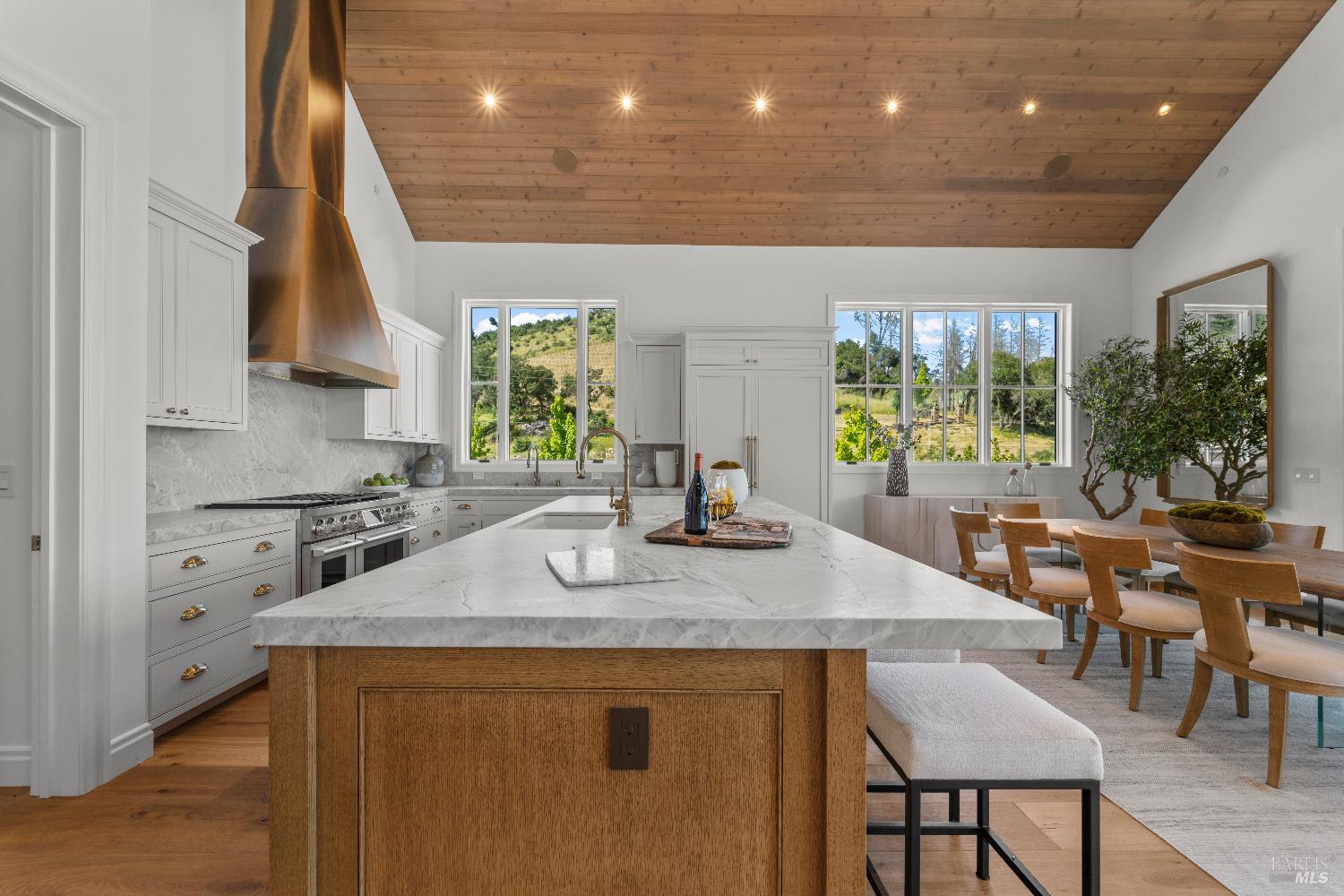 Detail Gallery Image 15 of 68 For 2509 Madrona Ave, Saint Helena,  CA 94574 - 4 Beds | 4/1 Baths