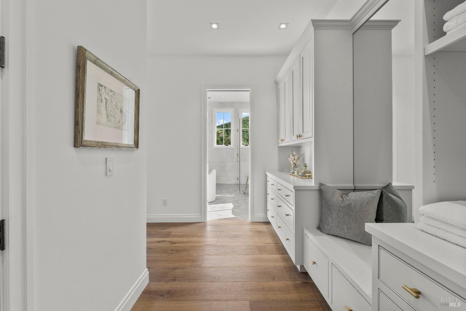 Detail Gallery Image 33 of 68 For 2509 Madrona Ave, Saint Helena,  CA 94574 - 4 Beds | 4/1 Baths