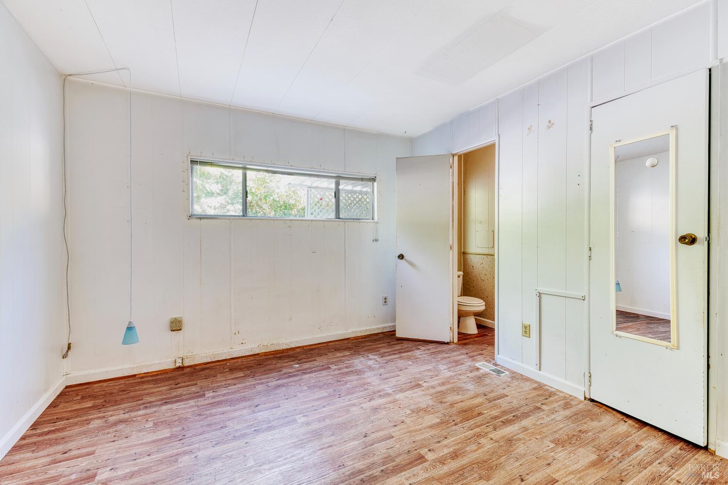 Detail Gallery Image 11 of 30 For 15 Meadow View Unkn, Novato,  CA 94949 - 2 Beds | 2 Baths
