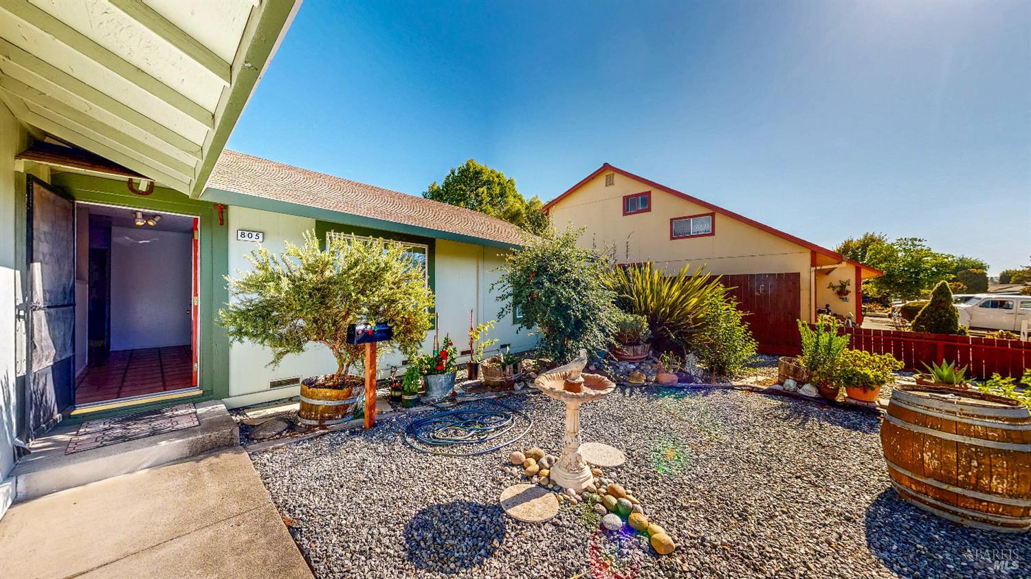 Detail Gallery Image 5 of 47 For 805 Lombard Way, Rohnert Park,  CA 94928 - 4 Beds | 2 Baths