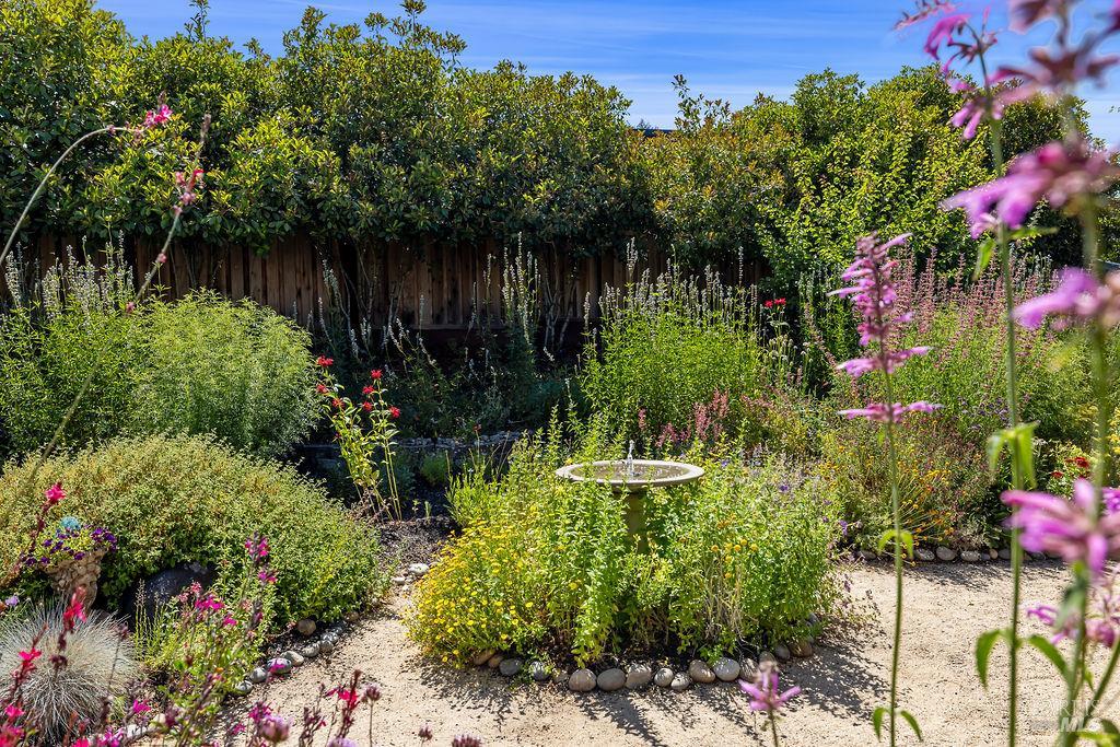 Detail Gallery Image 32 of 39 For 7414 Oakmont Dr, Santa Rosa,  CA 95409 - 3 Beds | 2 Baths