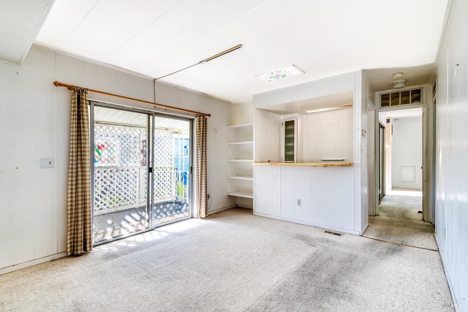 Detail Gallery Image 13 of 30 For 15 Meadow View Unkn, Novato,  CA 94949 - 2 Beds | 2 Baths