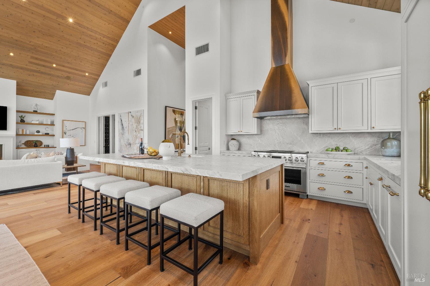 Detail Gallery Image 19 of 68 For 2509 Madrona Ave, Saint Helena,  CA 94574 - 4 Beds | 4/1 Baths