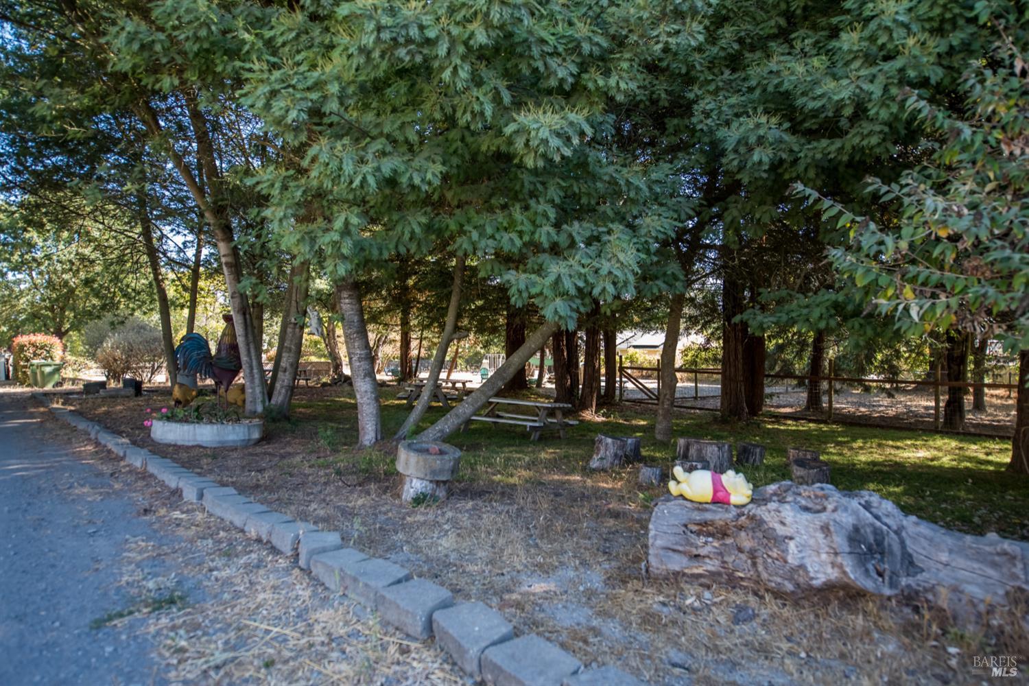 Detail Gallery Image 69 of 88 For 5301 Hutchinson Rd, Sebastopol,  CA 95472 - 3 Beds | 3 Baths