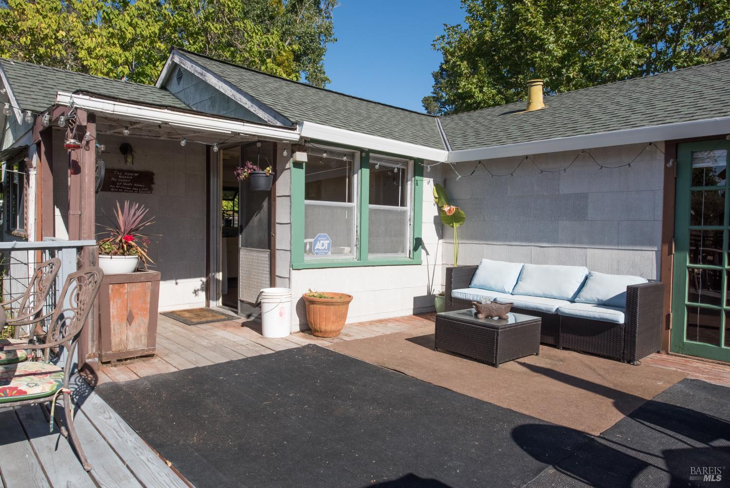 Detail Gallery Image 25 of 88 For 5301 Hutchinson Rd, Sebastopol,  CA 95472 - 3 Beds | 3 Baths
