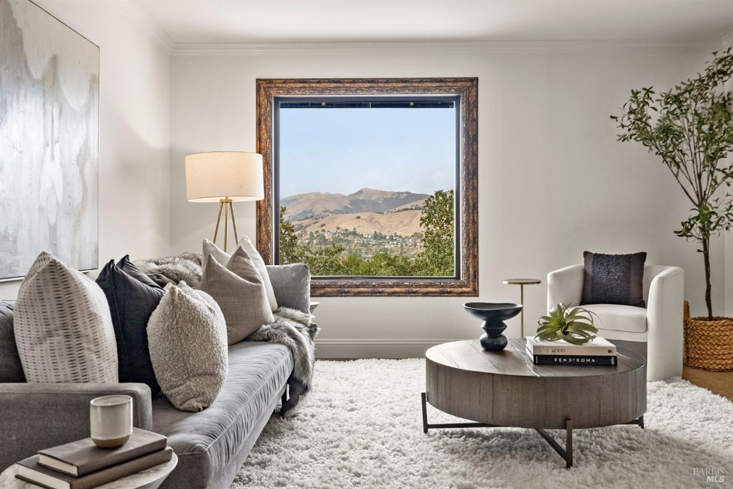 Detail Gallery Image 5 of 31 For 100 Thorndale Dr #244,  San Rafael,  CA 94903 - 2 Beds | 1/1 Baths