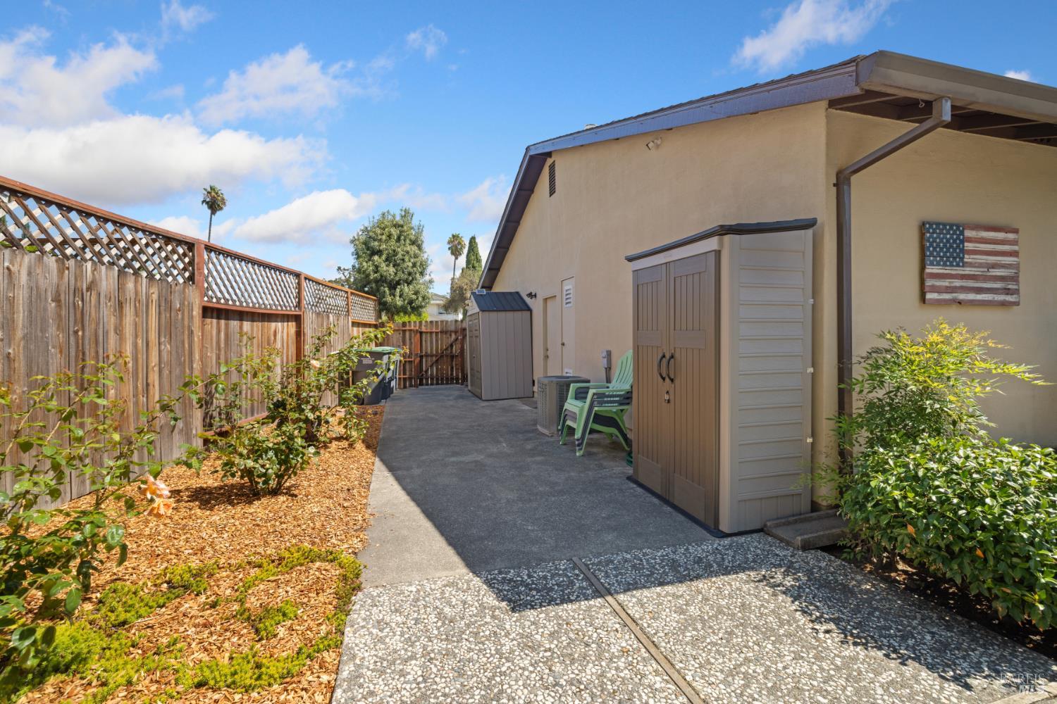 Detail Gallery Image 39 of 42 For 2014 Crinella Dr, Petaluma,  CA 94954 - 4 Beds | 2 Baths
