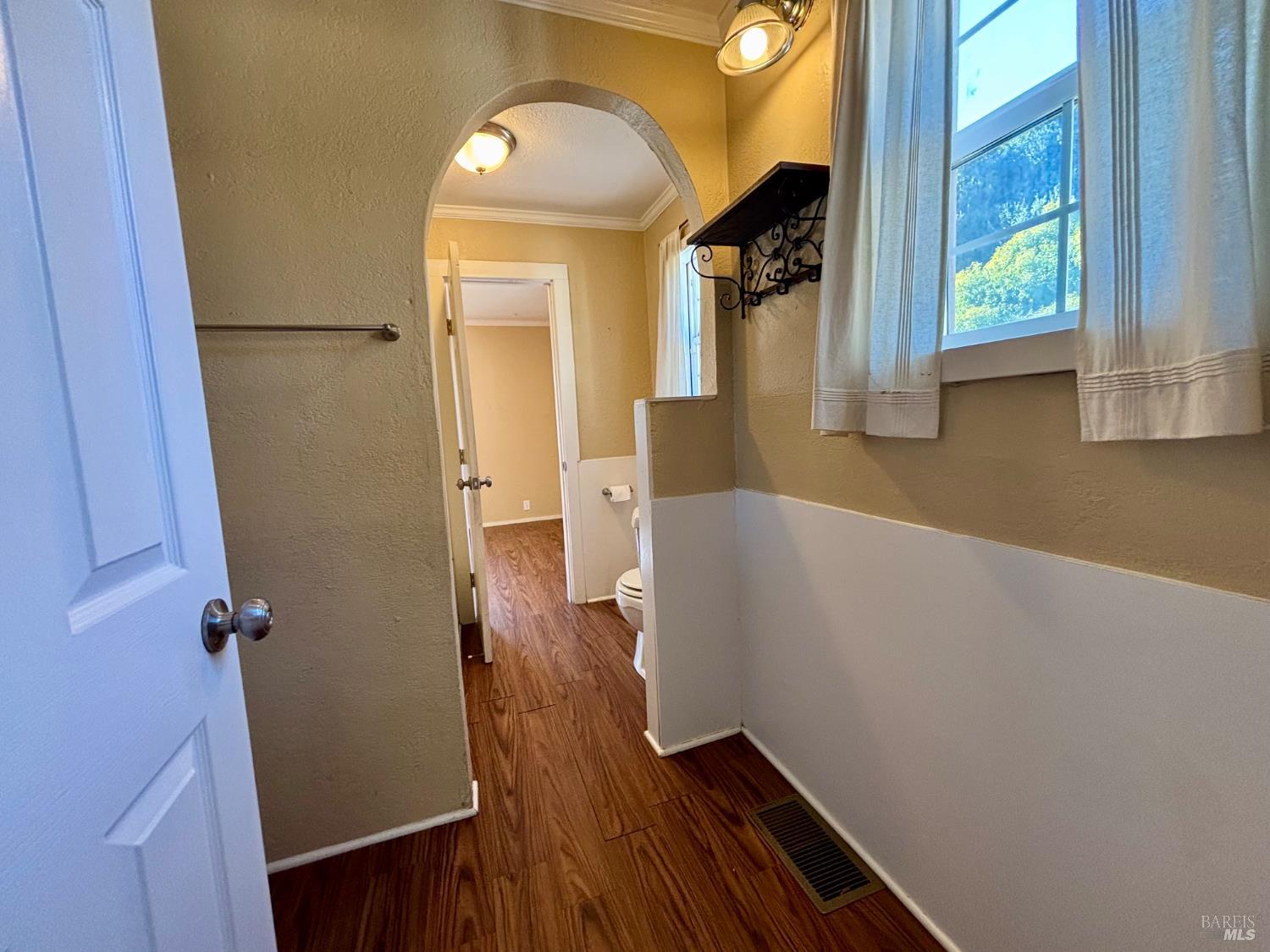 Detail Gallery Image 12 of 38 For 226 Nigh St, Vallejo,  CA 94590 - 3 Beds | 1/1 Baths