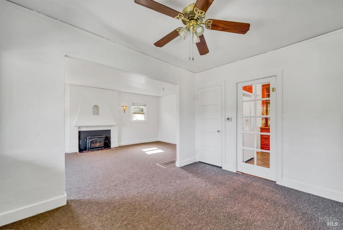 Detail Gallery Image 5 of 20 For 8125 Earl St, Oakland,  CA 94605 - 2 Beds | 2 Baths