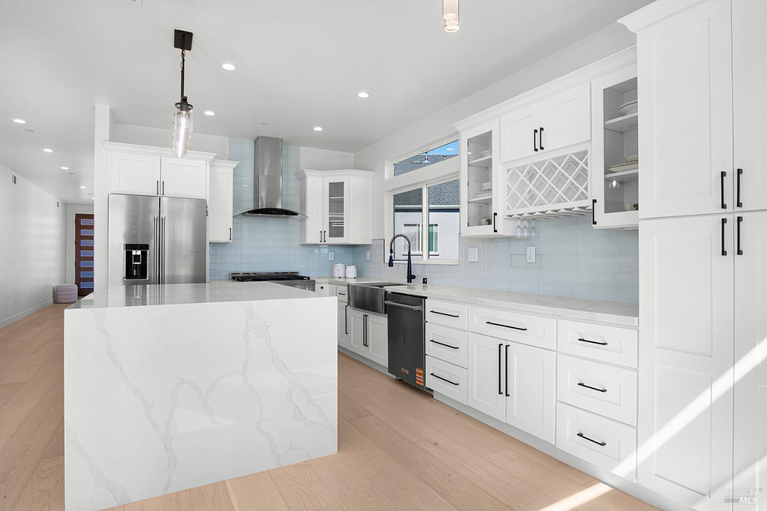 Detail Gallery Image 20 of 64 For 1966 Viewpointe Cir, Santa Rosa,  CA 95403 - 6 Beds | 5/1 Baths