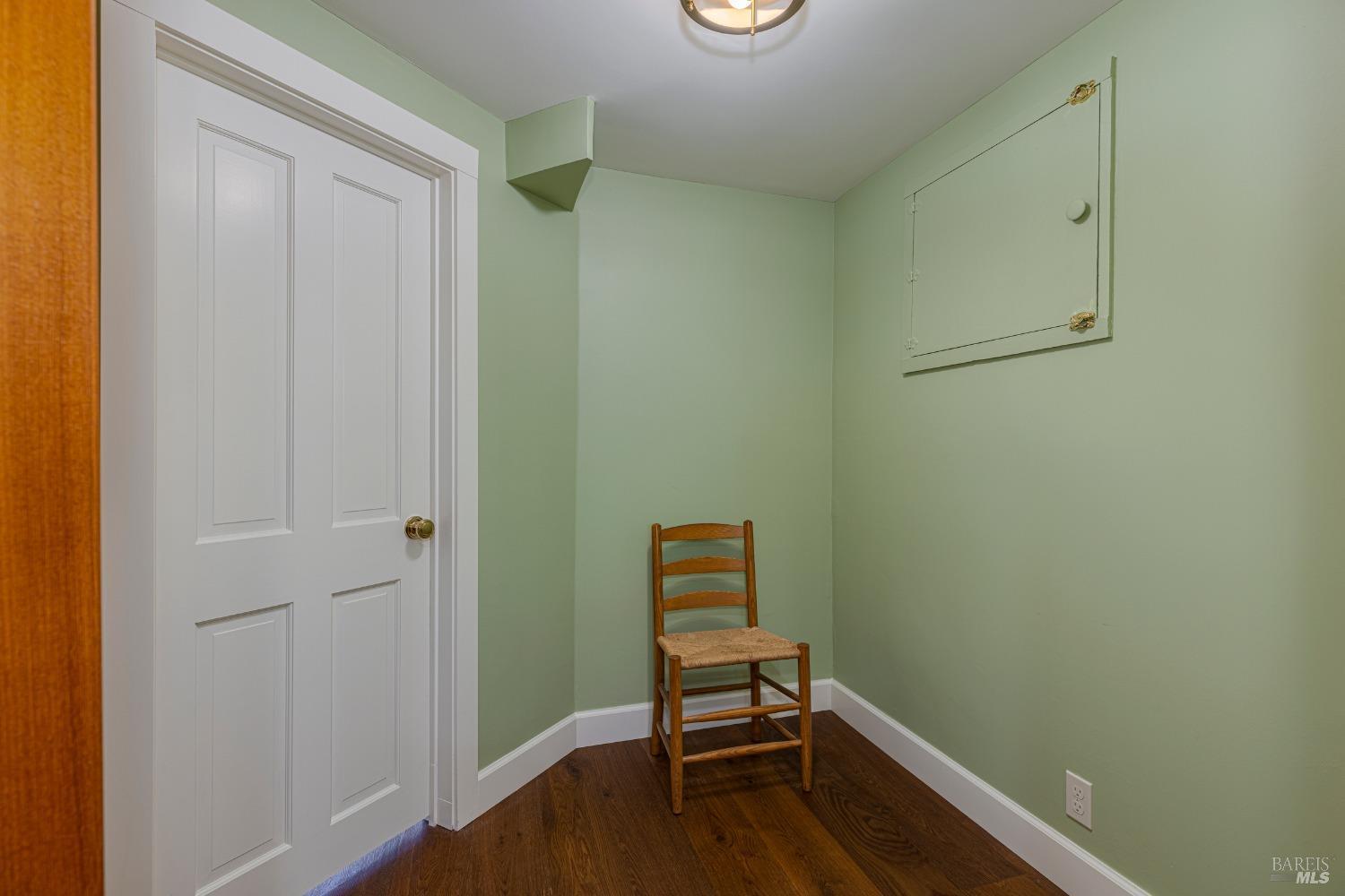 Detail Gallery Image 27 of 59 For 9200 Bennett Valley Rd, Glen Ellen,  CA 95442 - 3 Beds | 2/1 Baths
