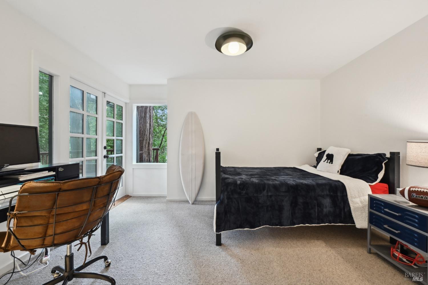 Detail Gallery Image 27 of 35 For 4 Wainwright Pl, Mill Valley,  CA 94941 - 4 Beds | 2/1 Baths