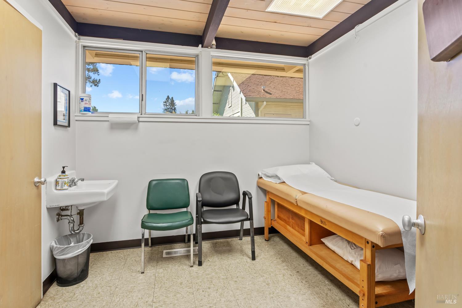 Detail Gallery Image 23 of 27 For 715 S Dora St #1 & 2,  Ukiah,  CA 95482 - – Beds | – Baths