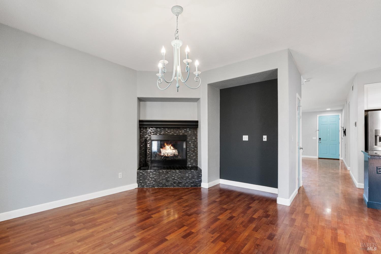 Detail Gallery Image 14 of 53 For 1316 Bello Dr, Dixon,  CA 95620 - 4 Beds | 3 Baths