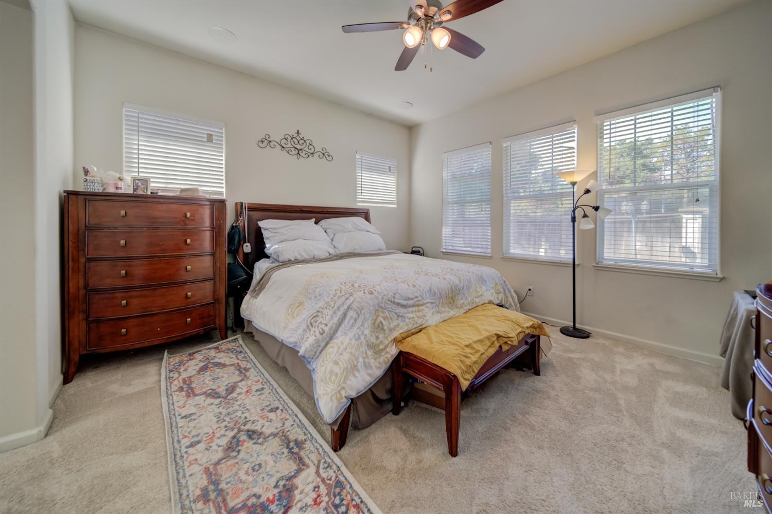 Detail Gallery Image 14 of 34 For 4013 the Masters Dr, Fairfield,  CA 94533 - 3 Beds | 2 Baths