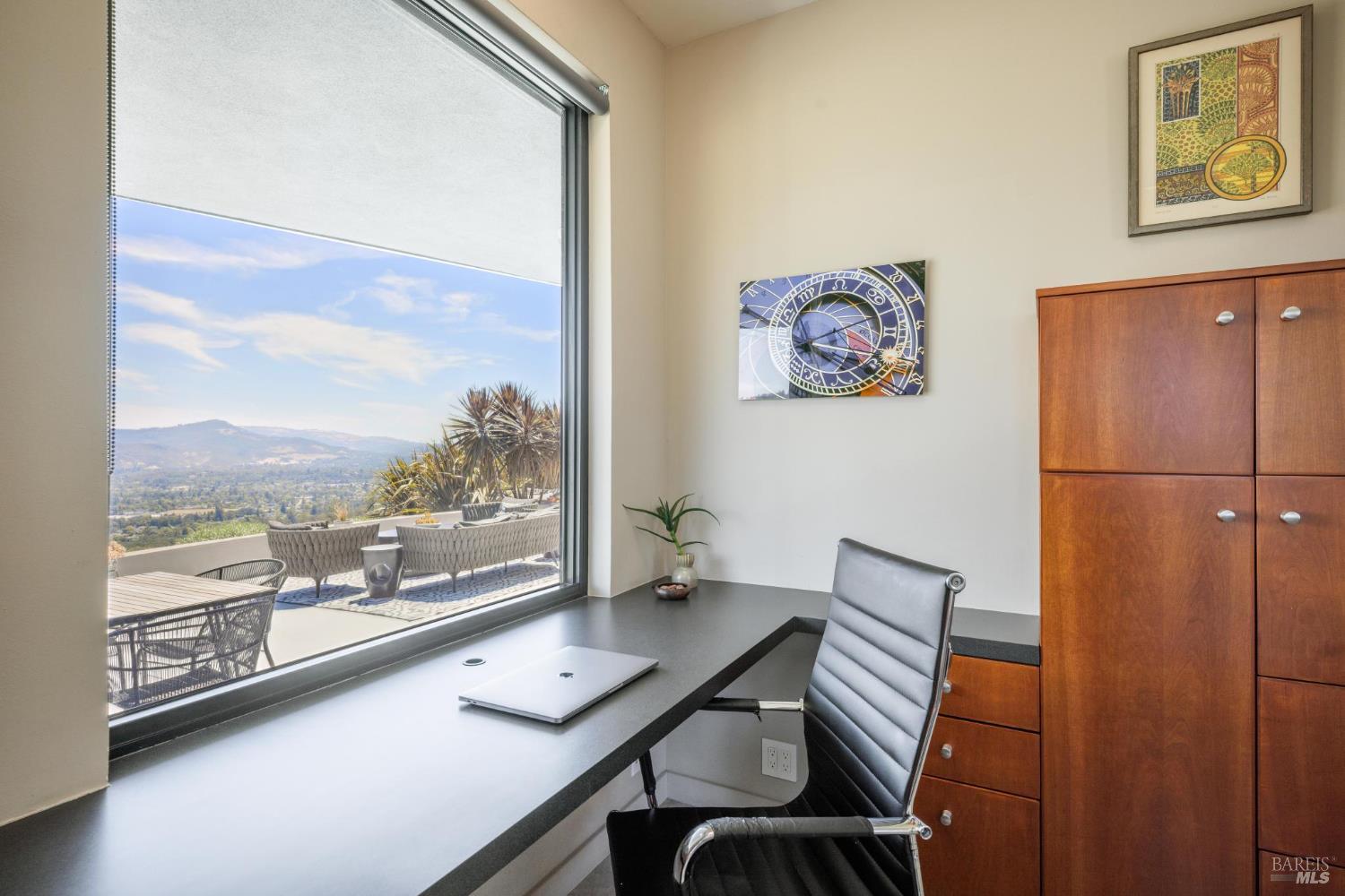 Detail Gallery Image 21 of 41 For 3929 Rincon Ridge Dr, Santa Rosa,  CA 95404 - 3 Beds | 2/1 Baths