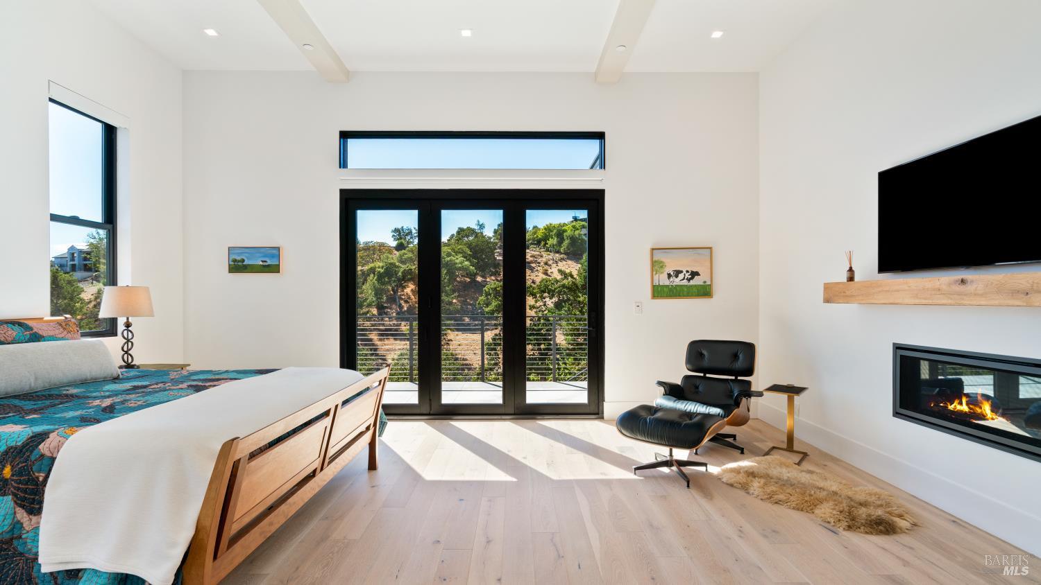 Detail Gallery Image 20 of 51 For 3735 Lakebriar Pl, Santa Rosa,  CA 95403 - 4 Beds | 4 Baths