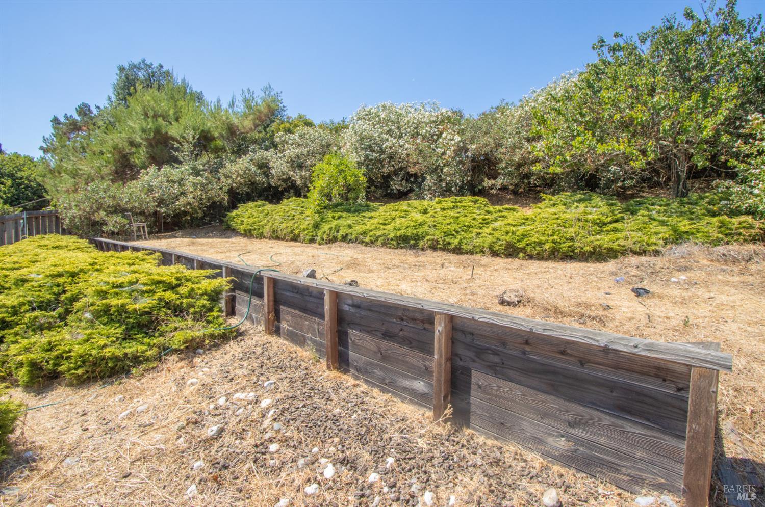 Detail Gallery Image 26 of 32 For 200 Birkdale Ct, Vallejo,  CA 94591 - 4 Beds | 2 Baths