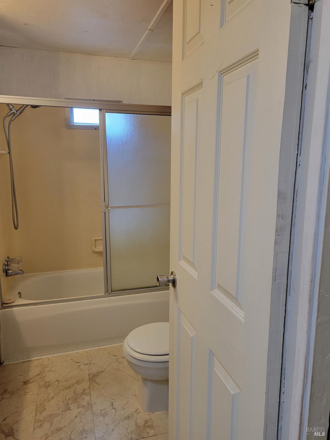 Detail Gallery Image 18 of 35 For 810 Fahey Ct, Vallejo,  CA 94590 - 3 Beds | 1 Baths