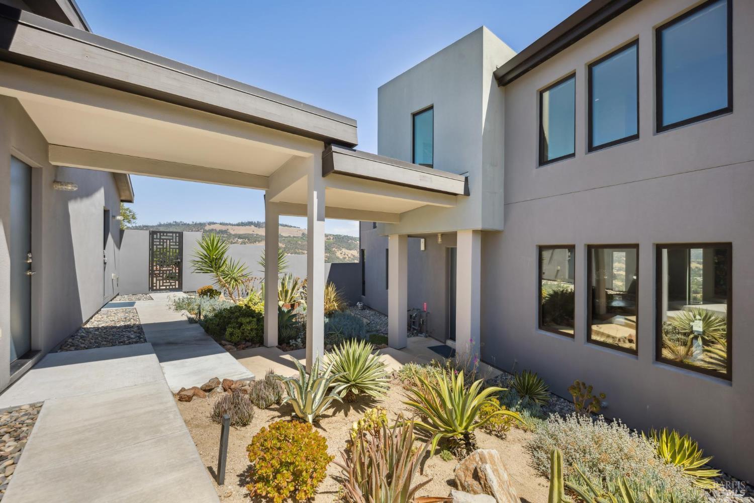 Detail Gallery Image 38 of 41 For 3929 Rincon Ridge Dr, Santa Rosa,  CA 95404 - 3 Beds | 2/1 Baths
