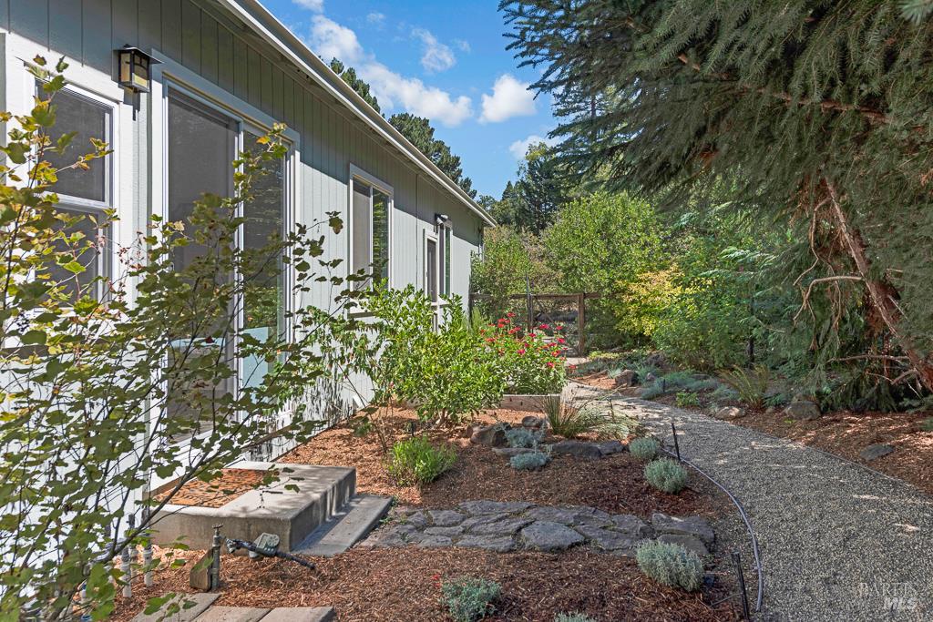 Detail Gallery Image 47 of 53 For 754 First St, Sebastopol,  CA 95472 - 3 Beds | 3 Baths