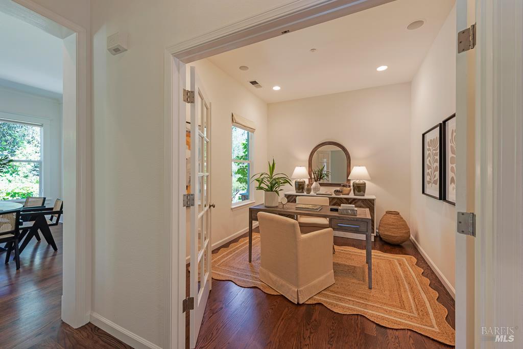 Detail Gallery Image 16 of 53 For 754 First St, Sebastopol,  CA 95472 - 3 Beds | 3 Baths