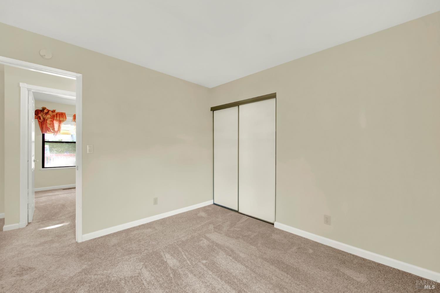 Detail Gallery Image 29 of 55 For 418 Gatehouse Dr, Vacaville,  CA 95687 - 4 Beds | 2/1 Baths