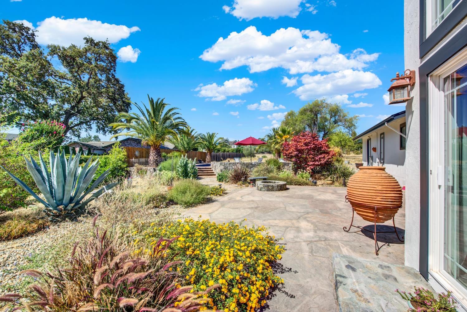 Detail Gallery Image 38 of 65 For 1669 Atlas Peak Rd, Napa,  CA 94558 - 3 Beds | 3 Baths