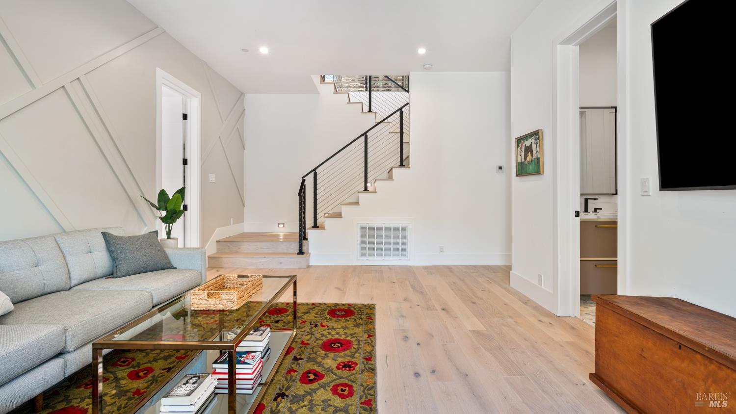 Detail Gallery Image 31 of 51 For 3735 Lakebriar Pl, Santa Rosa,  CA 95403 - 4 Beds | 4 Baths