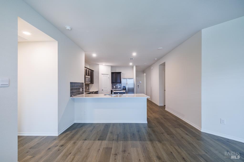 Detail Gallery Image 22 of 43 For 205 Weatherboard Dr, Other City,  CA 75173 - 5 Beds | 2 Baths