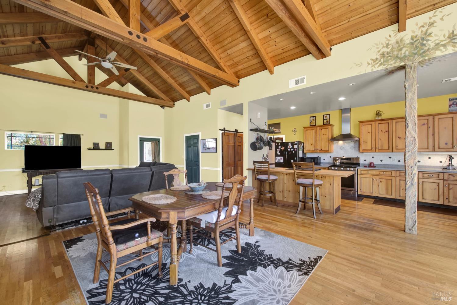 Detail Gallery Image 9 of 65 For 1669 Atlas Peak Rd, Napa,  CA 94558 - 3 Beds | 3 Baths