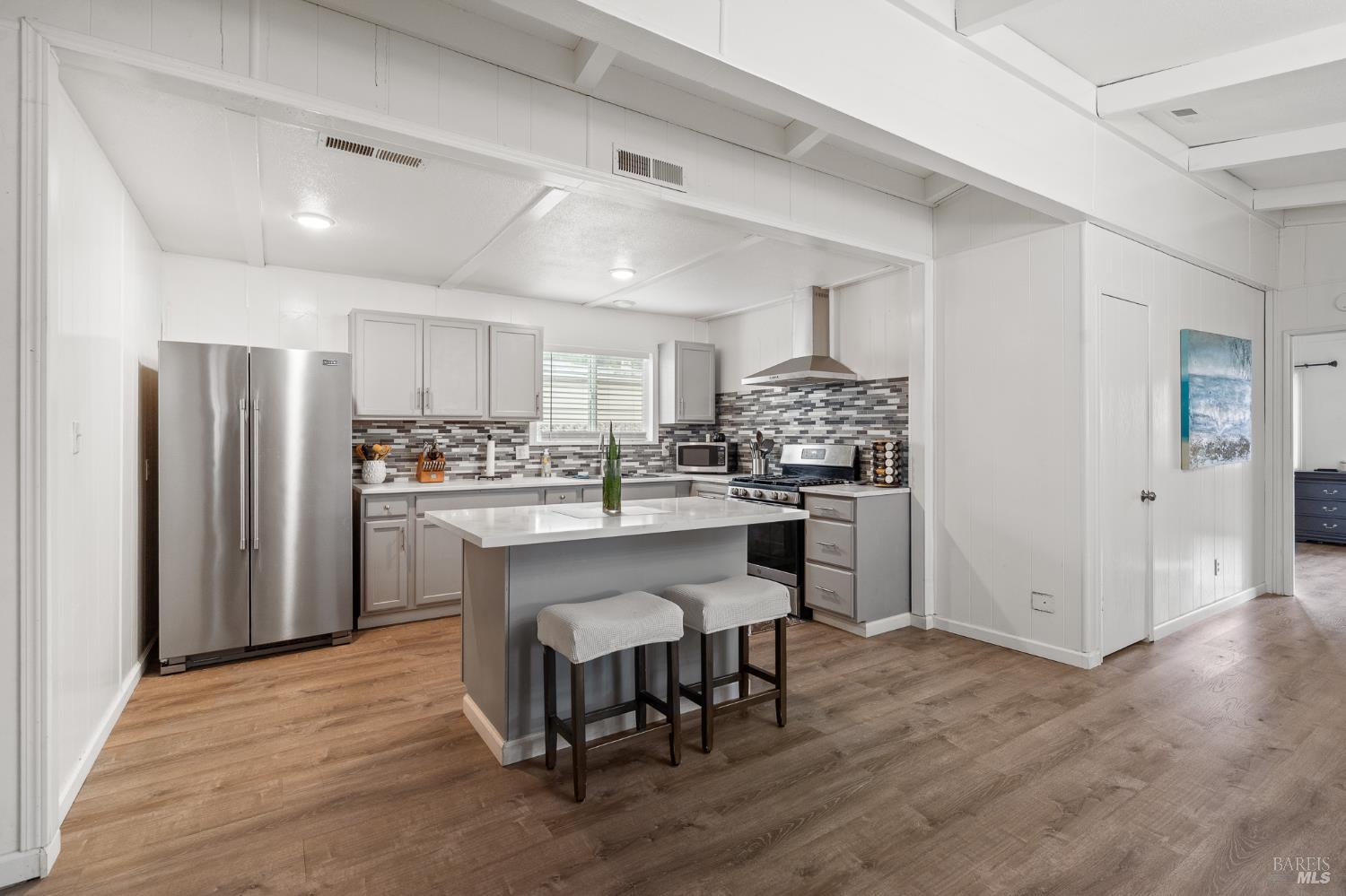 Detail Gallery Image 11 of 43 For 175 Freida Cir, Vallejo,  CA 94590 - 2 Beds | 2 Baths