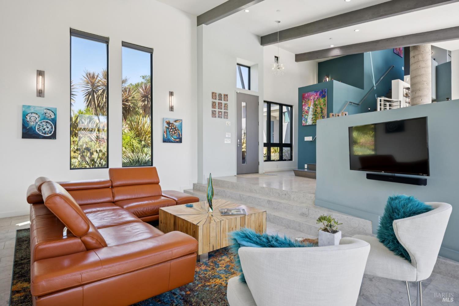 Detail Gallery Image 9 of 41 For 3929 Rincon Ridge Dr, Santa Rosa,  CA 95404 - 3 Beds | 2/1 Baths