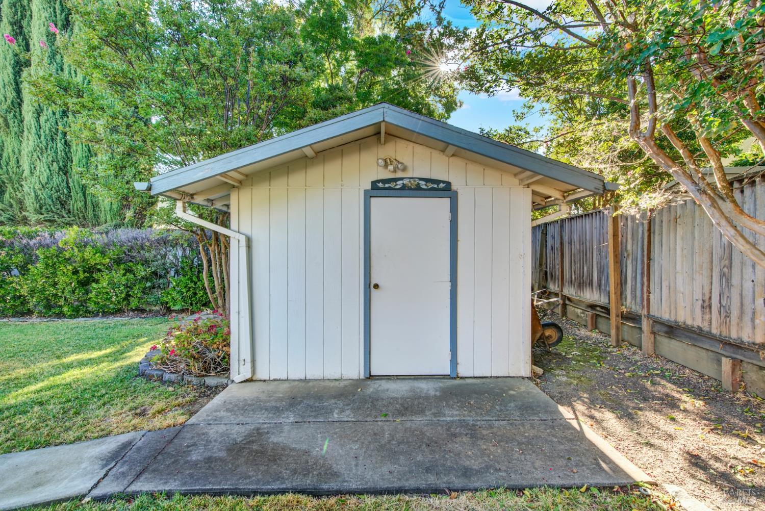 Detail Gallery Image 52 of 55 For 418 Gatehouse Dr, Vacaville,  CA 95687 - 4 Beds | 2/1 Baths