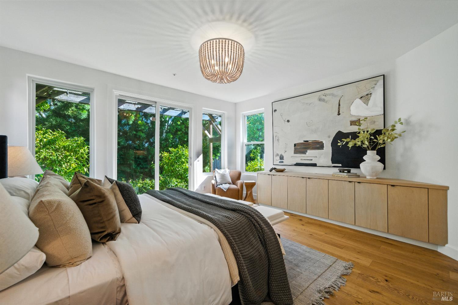 Detail Gallery Image 17 of 48 For 50 Sandy Creek Way, Larkspur,  CA 94939 - 4 Beds | 3/1 Baths